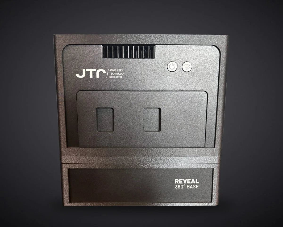 JTR Reveal diamond detector on its 360 degree base
